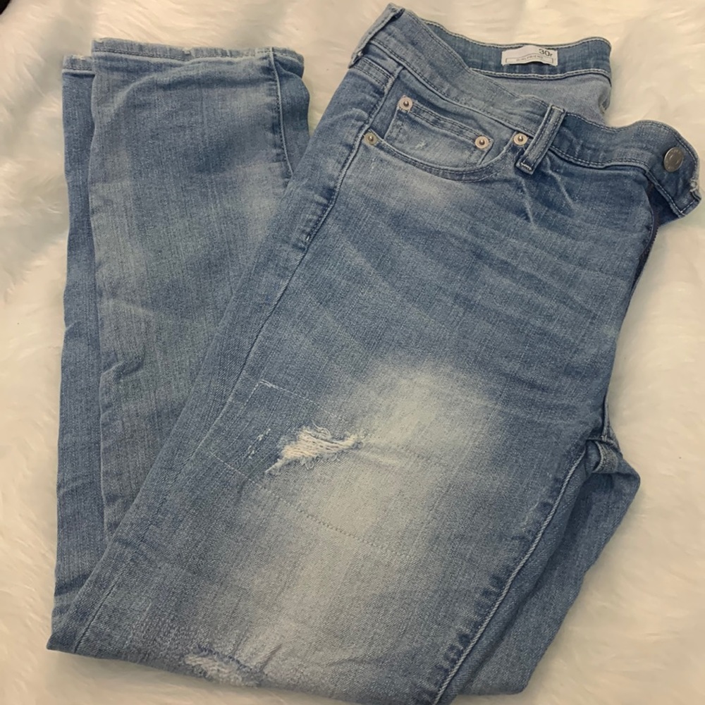 GAP, Girlfriend style, distressed denim jeans, size 30r